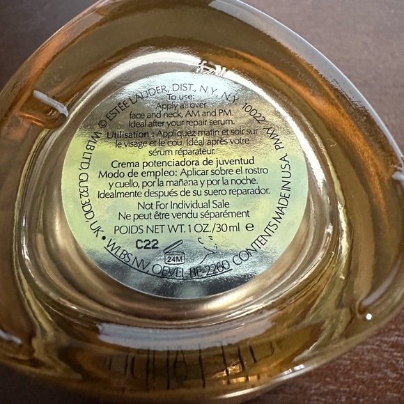 Estée Lauder Revitalizing Supreme Youth Power Crème 1 Ounce New - Picture 3 of 5